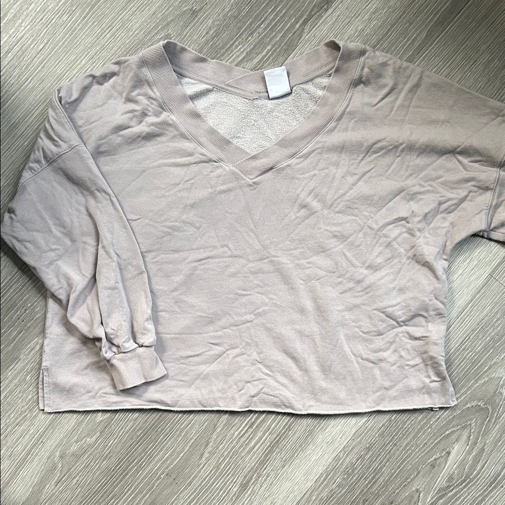 👚3/$20 👚Nike Women’s Yoga Cropped V-Neck Pullover Sweatshirt